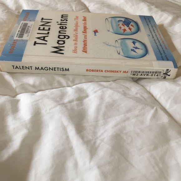 (SOLD) Roberta Matuson: Talent Magnestism - Picture 3 of 3